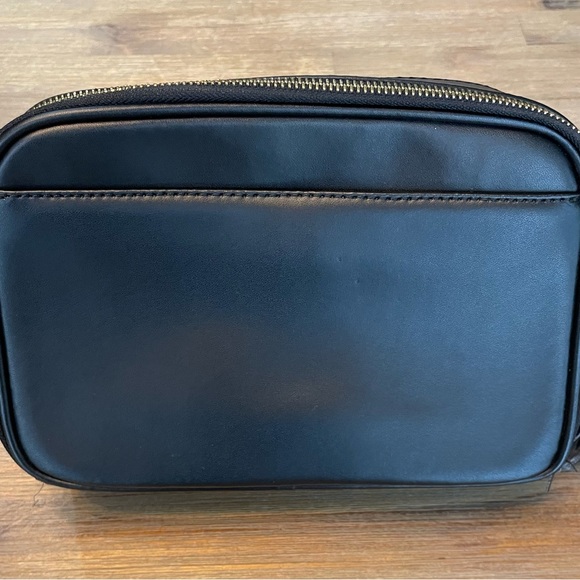 Joy & Iman leather crossbody purse - Picture 2 of 6